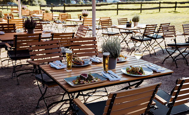 Der Biergarten beim Harmstorfer